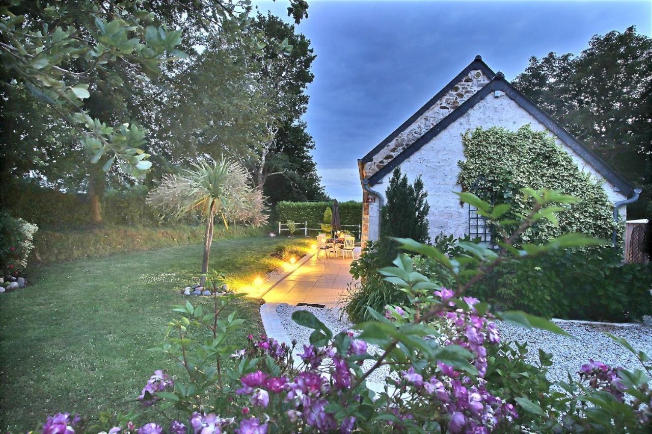 Les Gites D'Etaville Sottevast Exterior foto