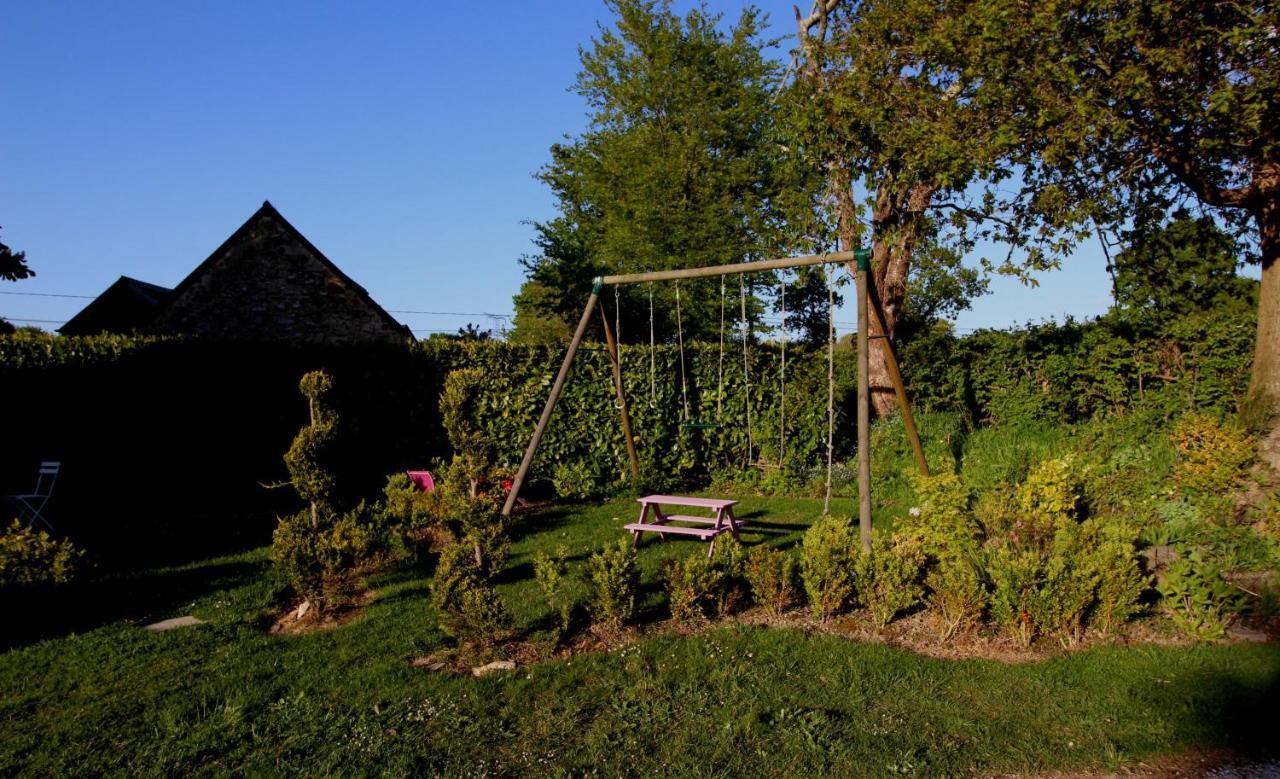 Les Gites D'Etaville Sottevast Exterior foto